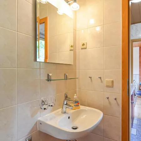 Ferienhaus Lindenberg R